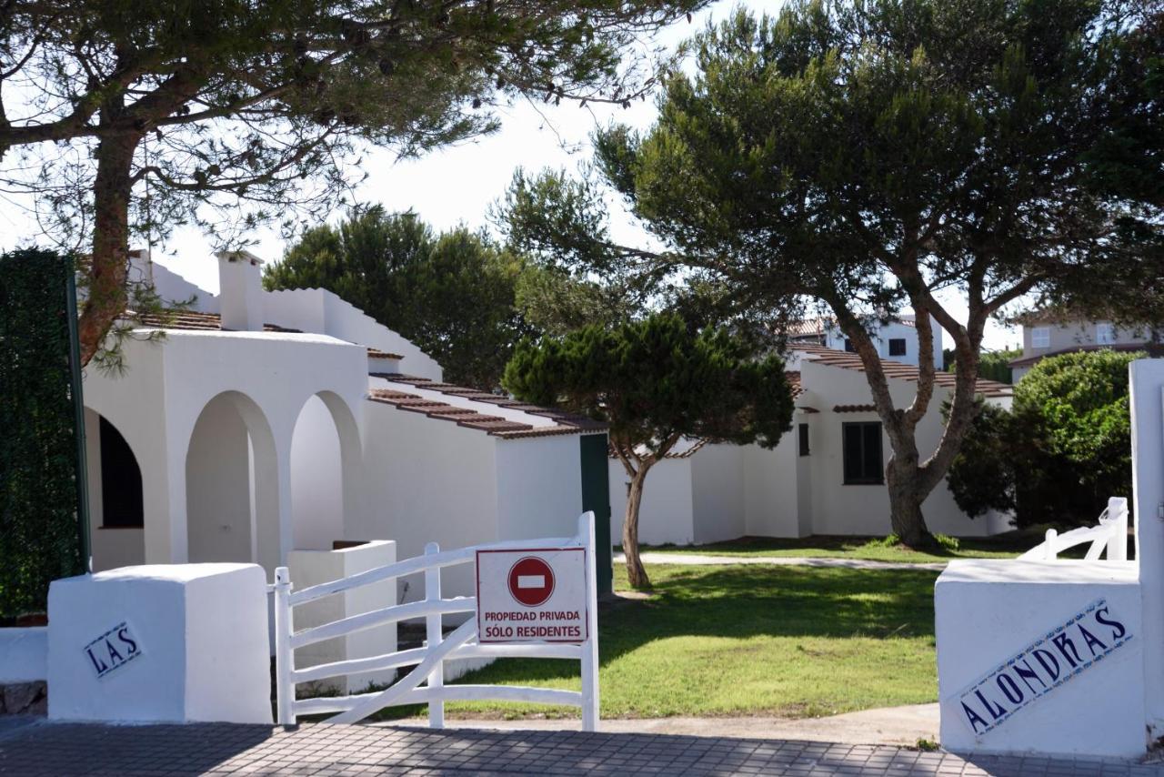 Villas Las Alondras Cala'n Forcat Exteriér fotografie